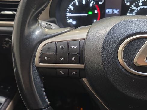 Used 2020 Lexus GX 460 Premium w/ Premium Package AWD/4WD image 16