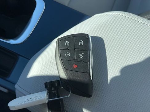 New 2026 Chevrolet Equinox EV LT image 64