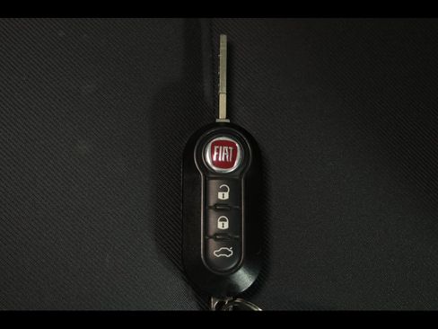 Used 2015 FIAT 500 Pop image 22