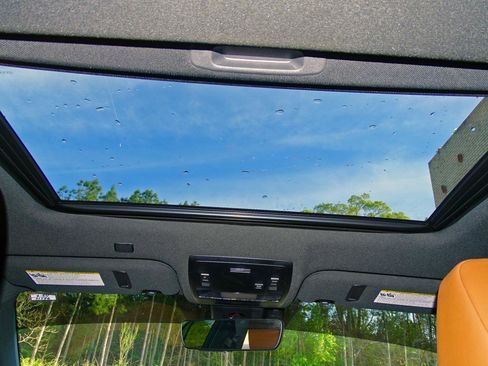 Used 2023 Lexus IS 300 w/ Premium Package image 19