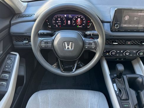Used 2023 Honda Accord EX image 11