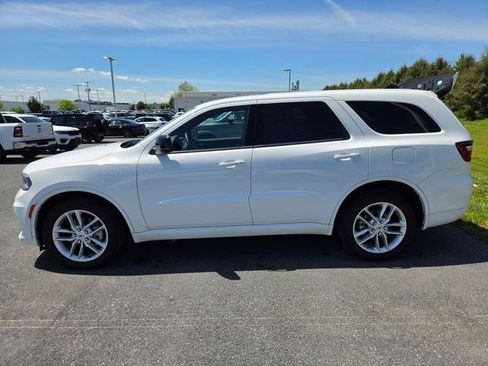 Used 2025 Dodge Durango GT w/ Trailer Tow Group IV AWD/4WD image 11