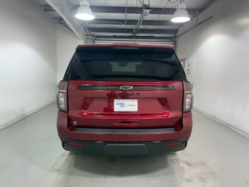 Certified 2024 Chevrolet Tahoe Z71 w/ Luxury Package image 5