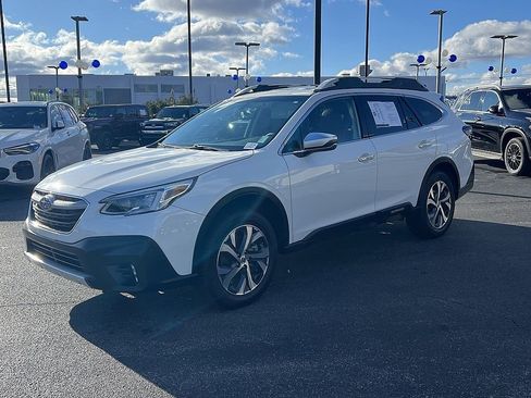 Used 2022 Subaru Outback Touring w/ Tech Package 2 image 7