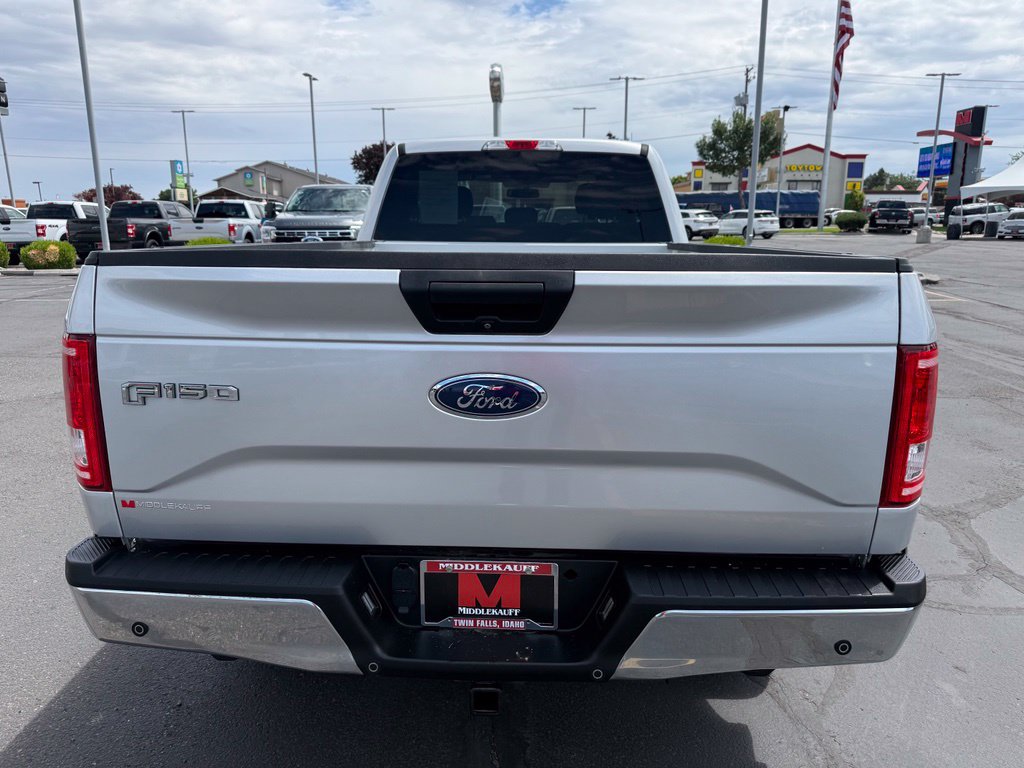 Used 2017 Ford F150 XLT w/ Equipment Group 301A Mid AWD/4WD image 6