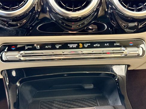 Used 2019 Mercedes-Benz A 220 4MATIC image 15