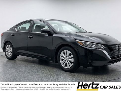 Used 2025 Nissan Sentra S image 1