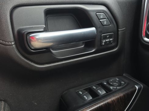 Used 2019 GMC Sierra 1500 Denali w/ Technology Package AWD/4WD image 11