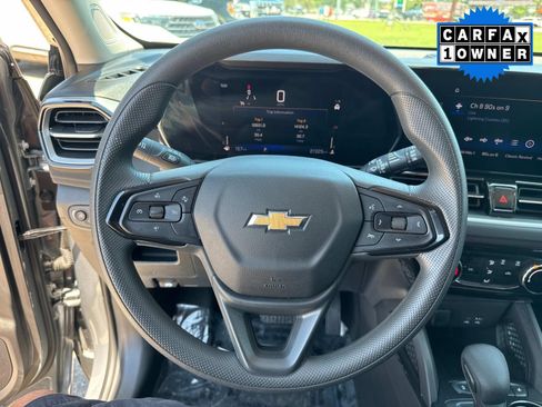 Used 2025 Chevrolet TrailBlazer LT image 29