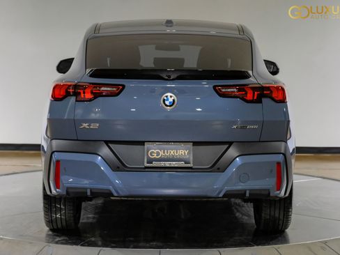 Used 2025 BMW X2 xDrive28i AWD/4WD image 11