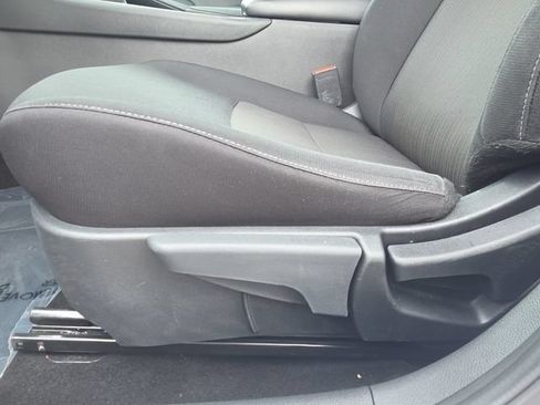 Used 2023 Nissan Sentra SV FWD image 11