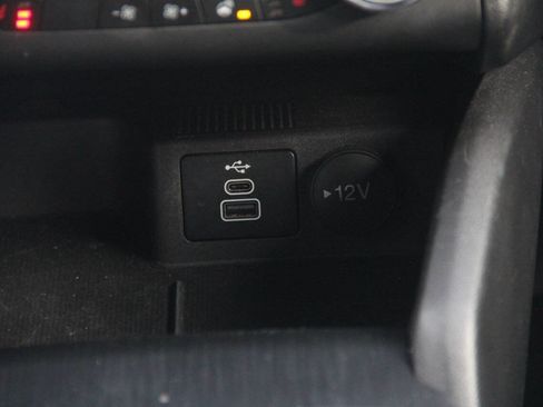 Certified 2025 Ford Escape ST-Line Select image 21