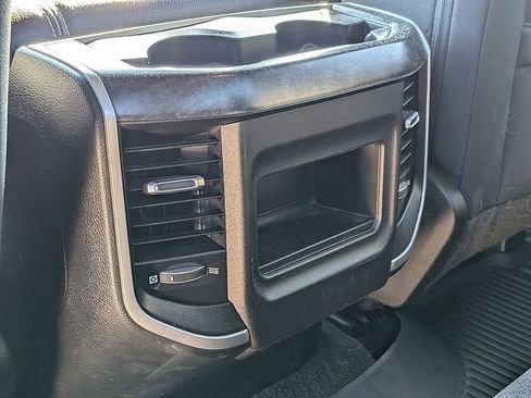 Used 2022 RAM 1500 Big Horn AWD/4WD image 20