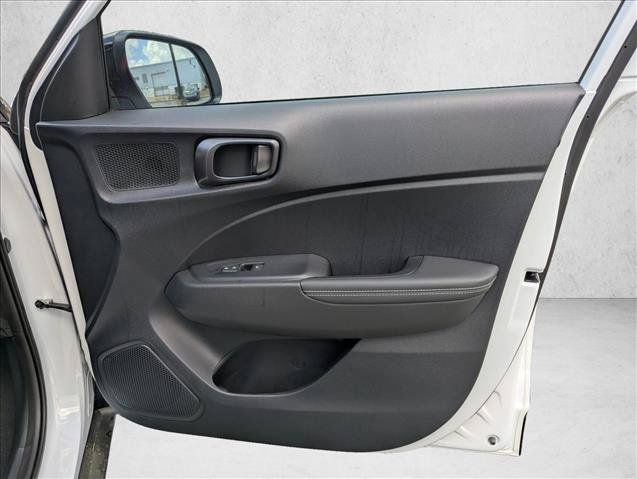 Certified 2026 Hyundai Venue SEL FWD image 24