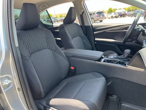 Used 2026 Toyota Camry LE w/ Convenience Package FWD image 28