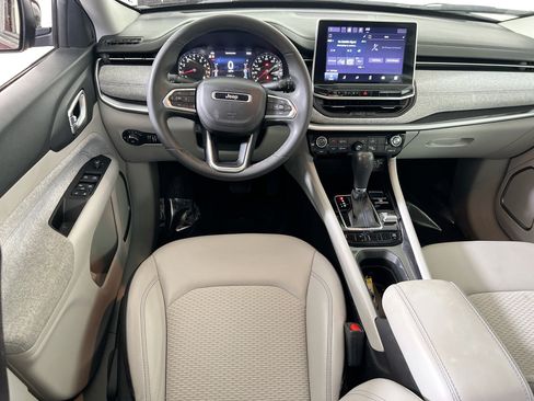 Used 2022 Jeep Compass Latitude AWD/4WD image 20
