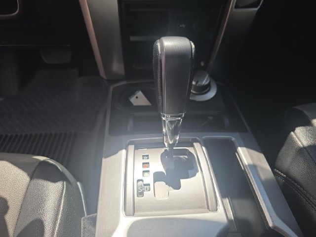Used 2021 Toyota 4Runner SR5 Premium w/ Moonroof Package AWD/4WD image 13