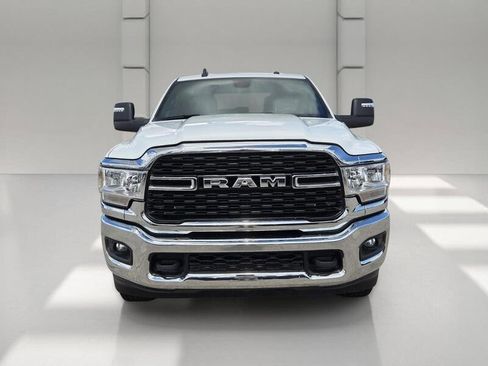 Certified 2024 RAM 2500 Big Horn AWD/4WD image 8
