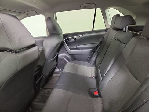 Used 2024 Toyota RAV4 XLE FWD image 15