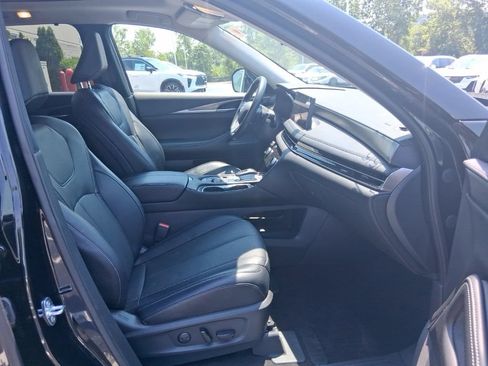 Certified 2023 INFINITI QX60 Luxe AWD/4WD image 38