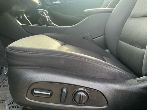 Used 2023 Chevrolet Malibu LT image 23