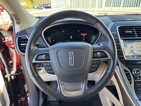 Used 2019 Lincoln Nautilus Reserve w/ Cargo Utility Package image 26
