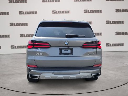 Used 2025 BMW X5 xDrive40i AWD/4WD image 4