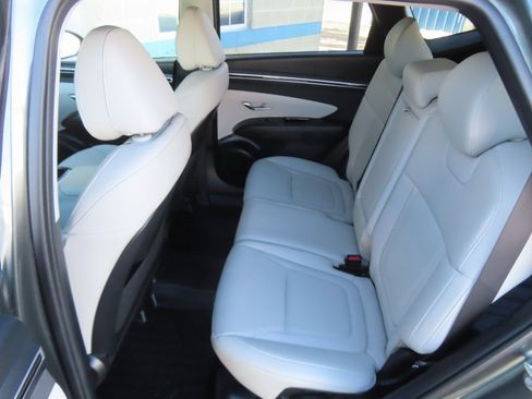 Used 2022 Hyundai Tucson Limited w/ Cargo Package image 32