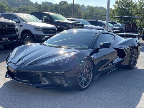 Certified 2024 Chevrolet Corvette Stingray Preferred Cpe w/ 2LT RWD image 7
