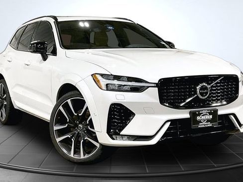 Used 2023 Volvo XC60 B5 Ultimate w/ Climate Package AWD/4WD image 15