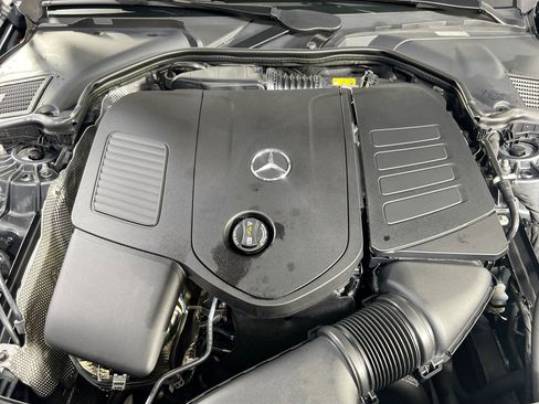 Used 2024 Mercedes-Benz C 300 4MATIC Sedan image 31