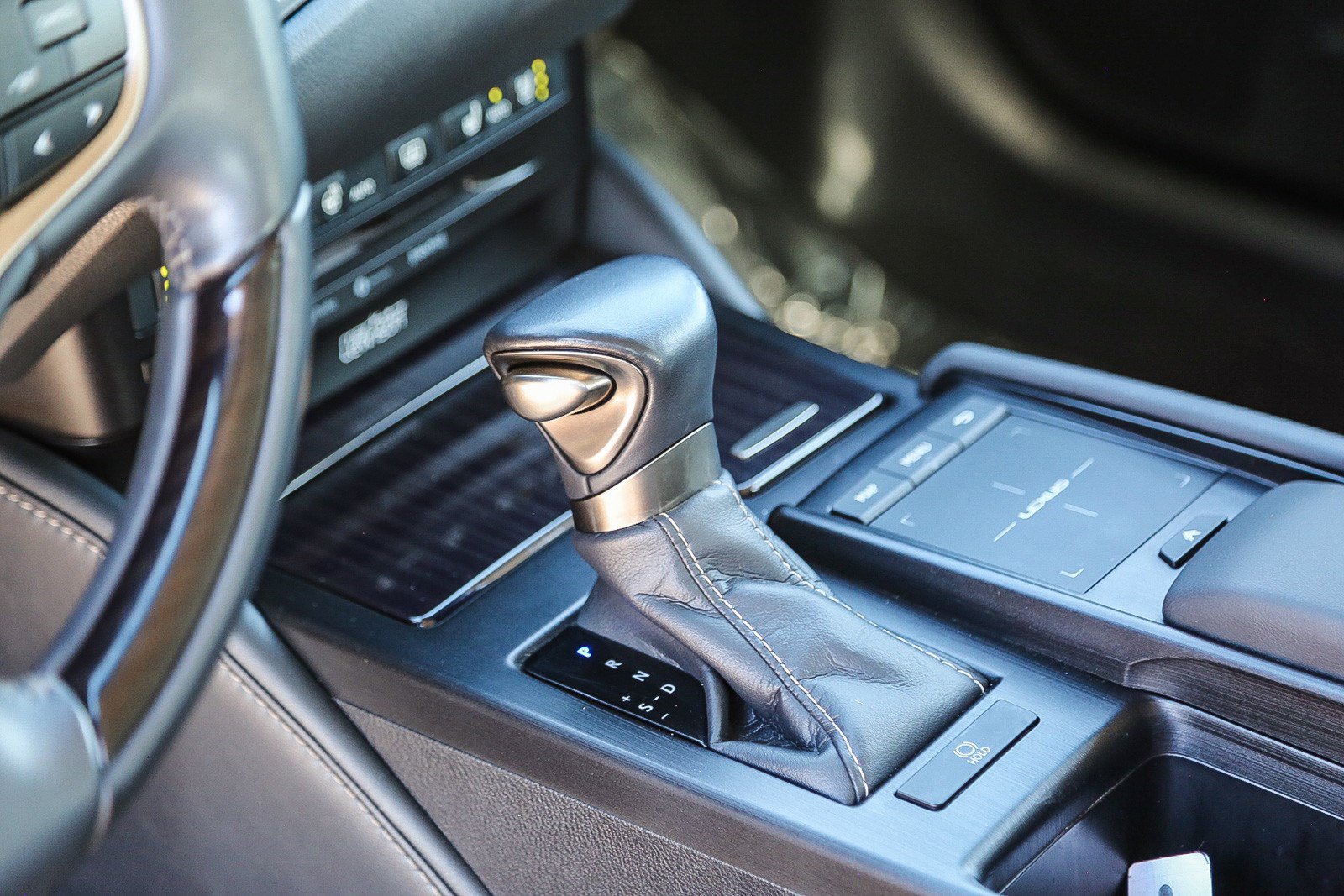 Used 2019 Lexus ES 350 Ultra Luxury w/ Accessory Package 2 FWD image 20