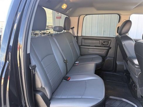 Used 2021 RAM 1500 Express image 28