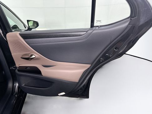 Used 2024 Lexus ES 350 w/ Premium Package image 30