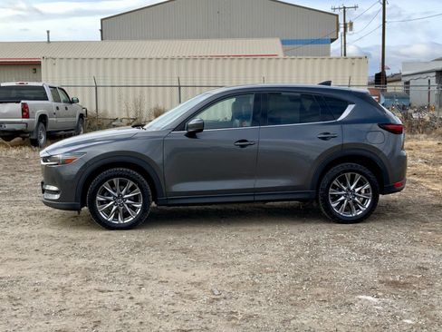 Used 2019 MAZDA CX-5 Signature image 2