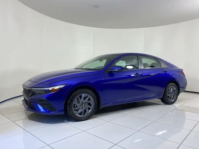 New 2025 Hyundai Elantra Blue
