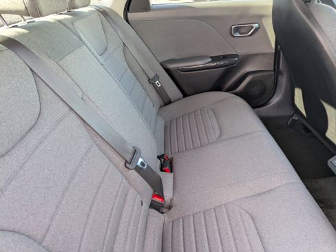 Certified 2025 Kia K4 EX image 13