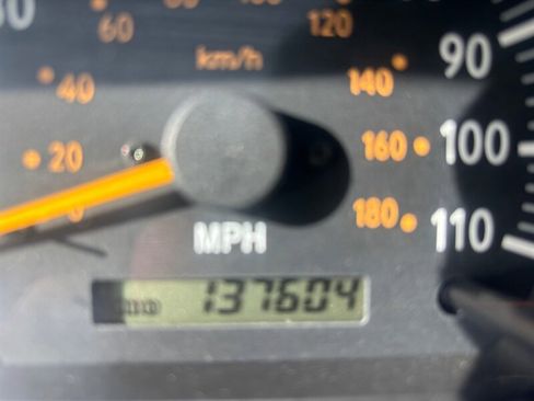 Used 2002 Toyota Tundra SR5 image 26