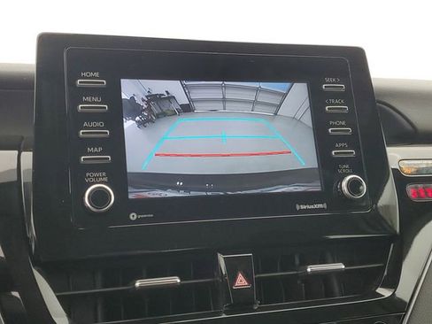 Used 2023 Toyota Camry LE image 27