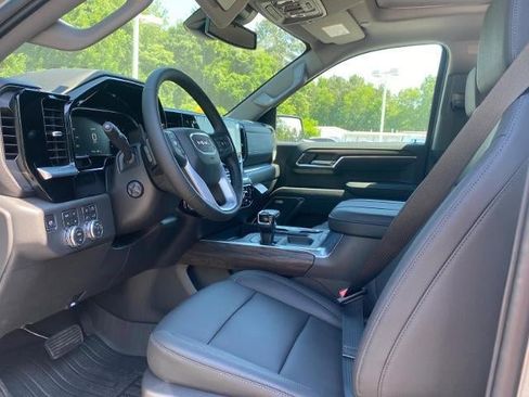 New 2026 GMC Sierra 1500 SLT w/ SLT Premium Plus Package AWD/4WD image 17