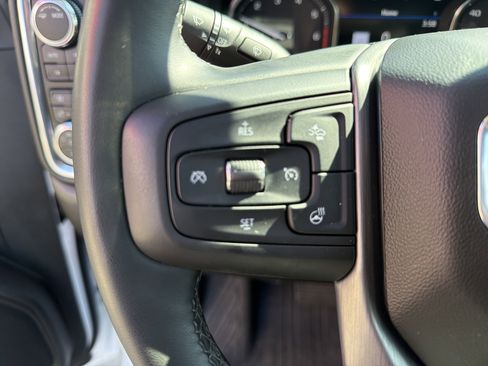 Used 2023 GMC Sierra 3500 Denali w/ Denali Ultimate Package image 16