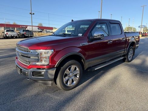Used 2018 Ford F150 Lariat w/ Equipment Group 502A Luxury image 2