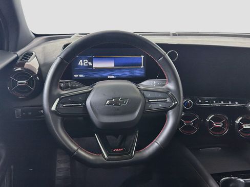 Used 2024 Chevrolet Blazer EV RS AWD/4WD image 17