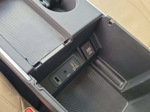 Used 2022 Acura TLX w/ Technology Package FWD image 33