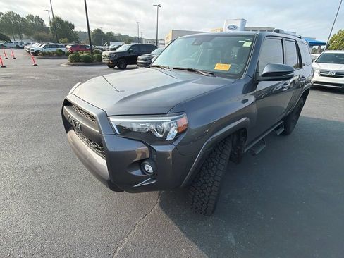 Used 2022 Toyota 4Runner SR5 Premium AWD/4WD image 14