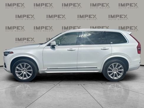 Used 2017 Volvo XC90 T6 Inscription w/ Vision Package AWD/4WD image 2