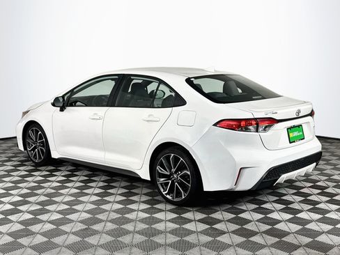 Used 2020 Toyota Corolla SE FWD image 6