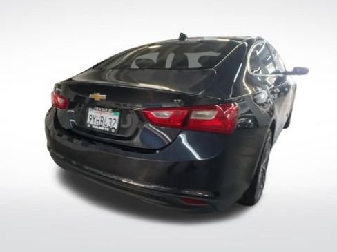 Used 2023 Chevrolet Malibu LT FWD image 9