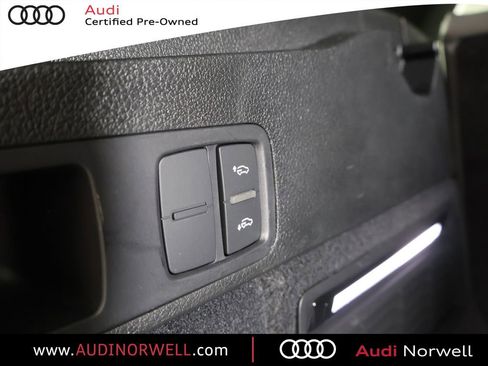 Certified 2025 Audi SQ5 Premium Plus w/ Premium Plus Package AWD/4WD image 16