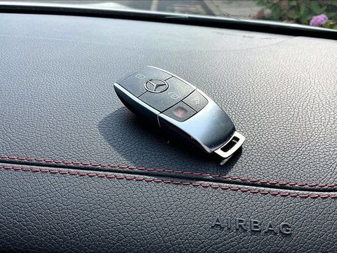 Certified 2023 Mercedes-Benz CLA 250 4MATIC image 10
